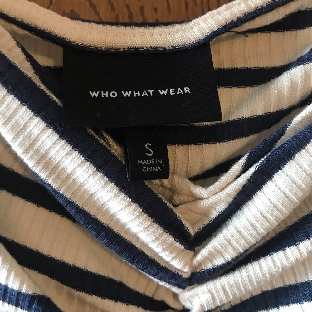 Top - Picture 2 of 3